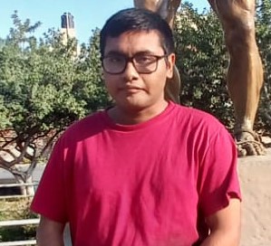 Robert Anggello Farro López.