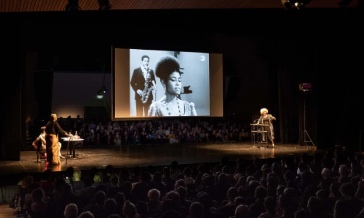 Utopías planetarias, por Angela Davis y Gayatri Spivak